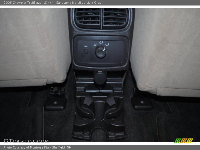 Sandstone Metallic / Light Gray 2006 Chevrolet TrailBlazer LS 4x4
