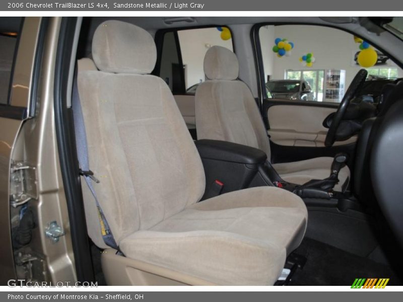 Sandstone Metallic / Light Gray 2006 Chevrolet TrailBlazer LS 4x4