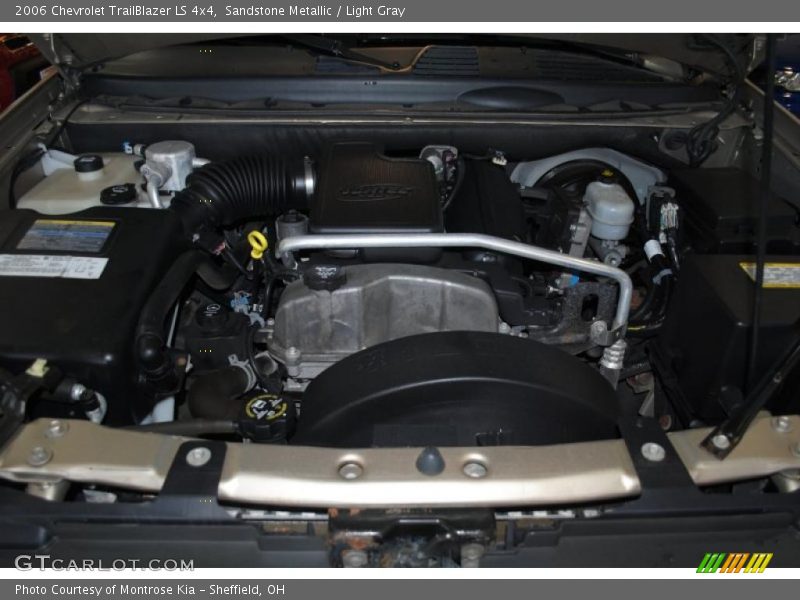 Sandstone Metallic / Light Gray 2006 Chevrolet TrailBlazer LS 4x4