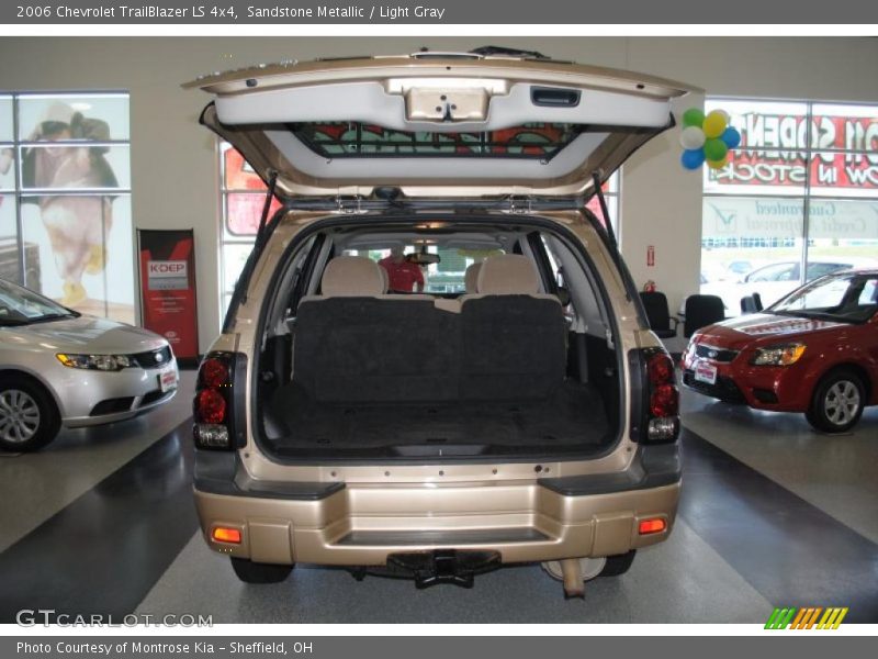 Sandstone Metallic / Light Gray 2006 Chevrolet TrailBlazer LS 4x4