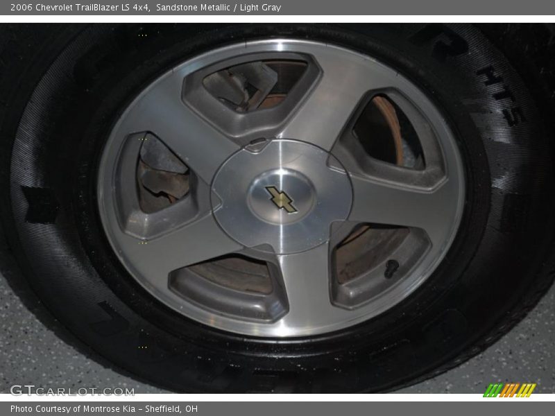 Sandstone Metallic / Light Gray 2006 Chevrolet TrailBlazer LS 4x4