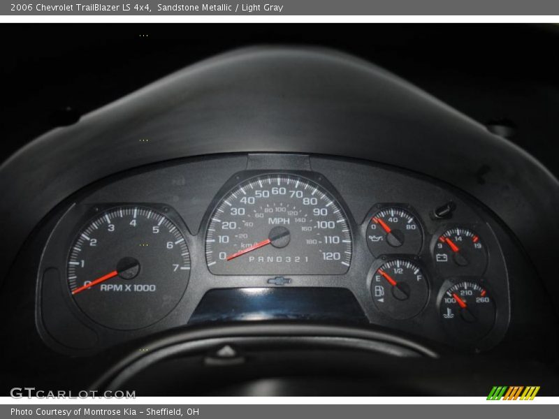 Sandstone Metallic / Light Gray 2006 Chevrolet TrailBlazer LS 4x4