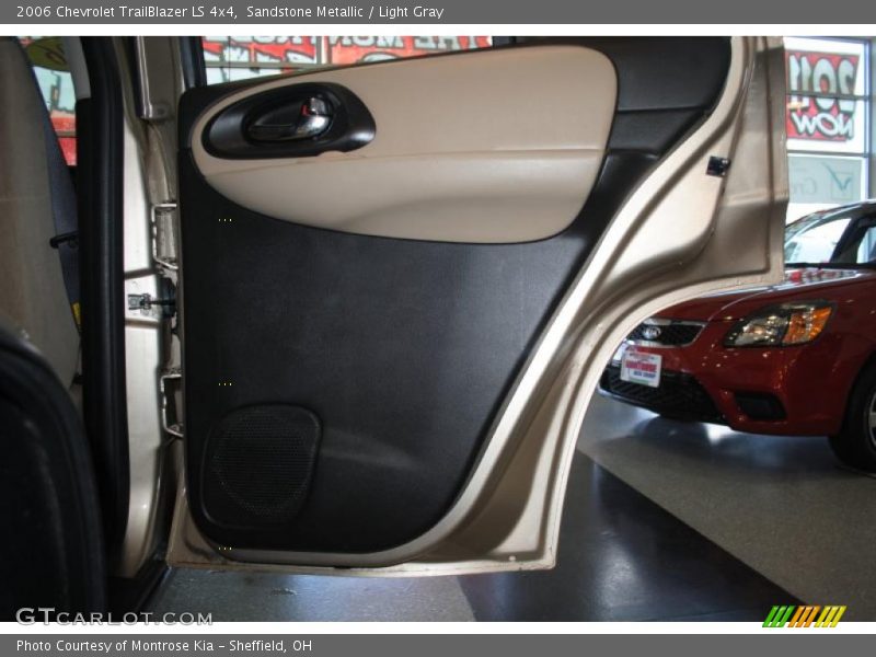 Sandstone Metallic / Light Gray 2006 Chevrolet TrailBlazer LS 4x4