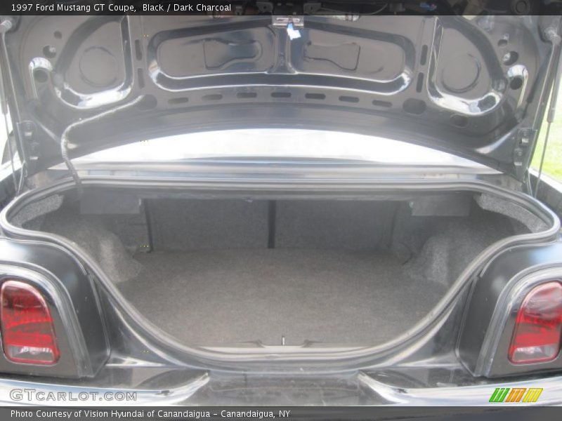 Black / Dark Charcoal 1997 Ford Mustang GT Coupe