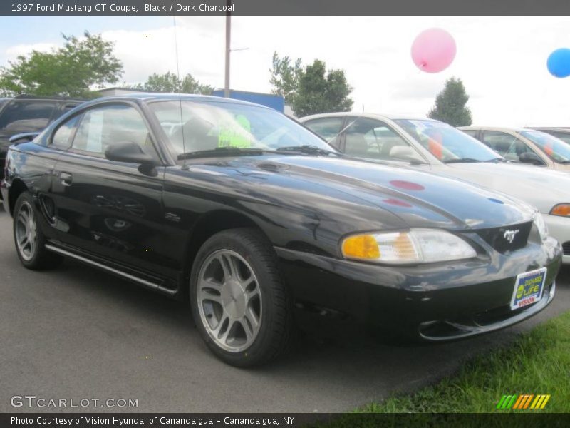 Black / Dark Charcoal 1997 Ford Mustang GT Coupe