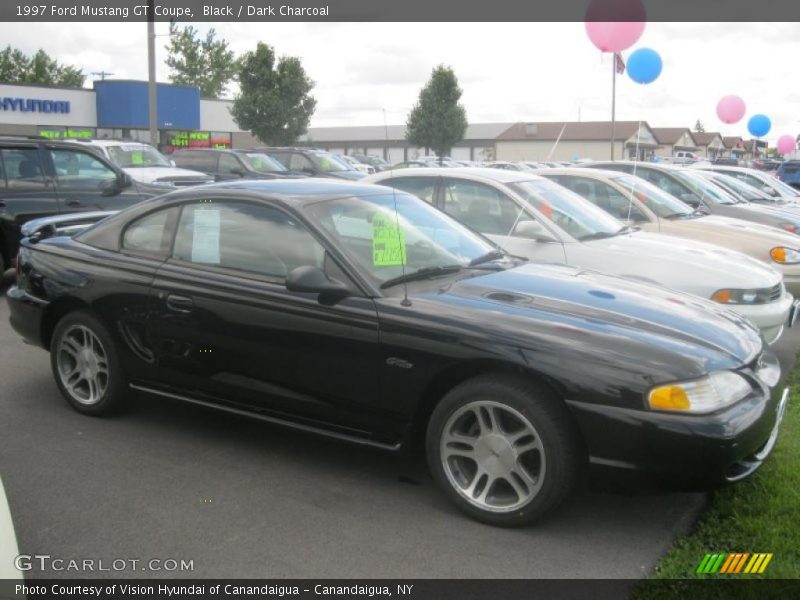 Black / Dark Charcoal 1997 Ford Mustang GT Coupe