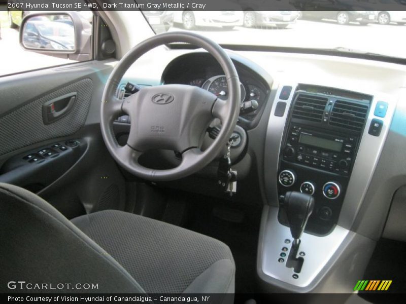 Dark Titanium Gray Metallic / Gray 2007 Hyundai Tucson SE 4WD