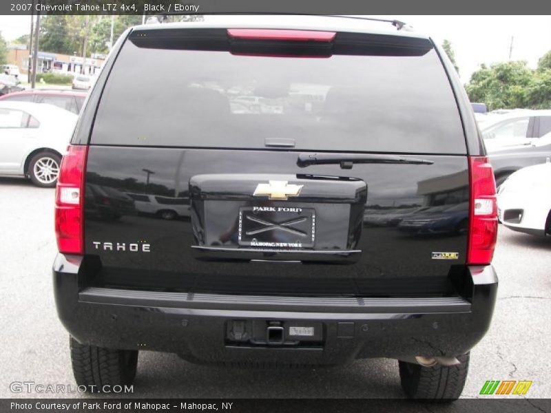 Black / Ebony 2007 Chevrolet Tahoe LTZ 4x4