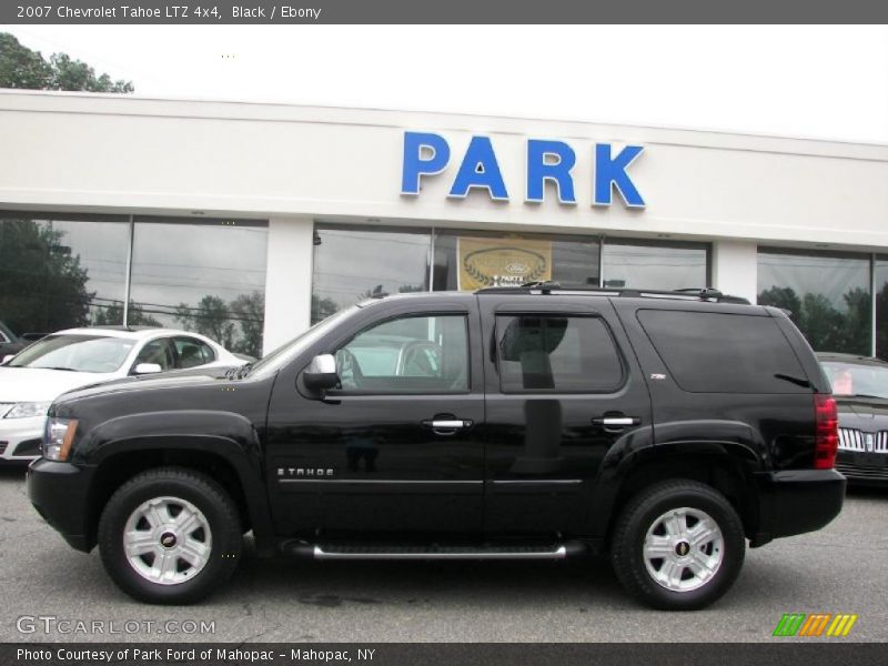 Black / Ebony 2007 Chevrolet Tahoe LTZ 4x4