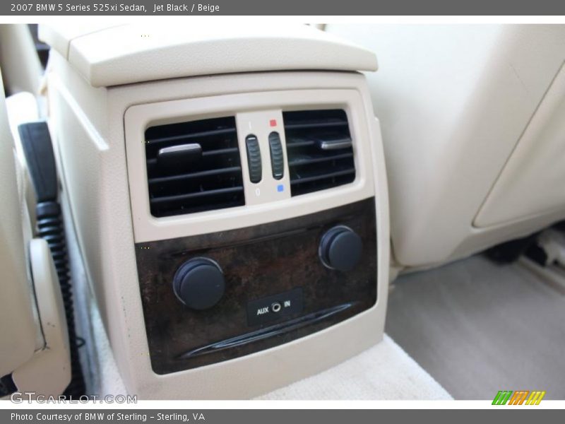 Jet Black / Beige 2007 BMW 5 Series 525xi Sedan