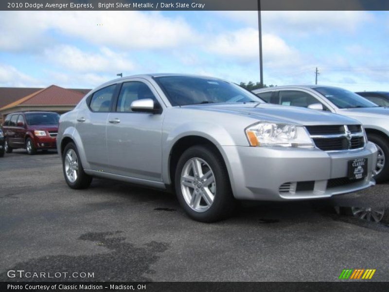 Bright Silver Metallic / Dark Slate Gray 2010 Dodge Avenger Express