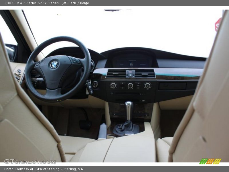 Jet Black / Beige 2007 BMW 5 Series 525xi Sedan
