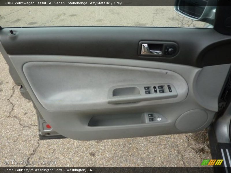 Stonehenge Grey Metallic / Grey 2004 Volkswagen Passat GLS Sedan
