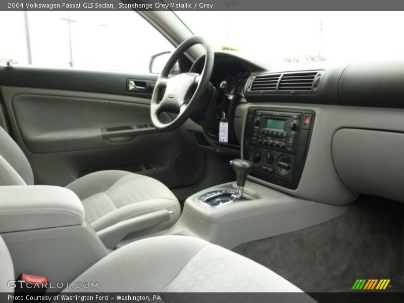 Stonehenge Grey Metallic / Grey 2004 Volkswagen Passat GLS Sedan