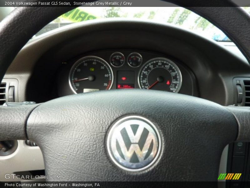 Stonehenge Grey Metallic / Grey 2004 Volkswagen Passat GLS Sedan