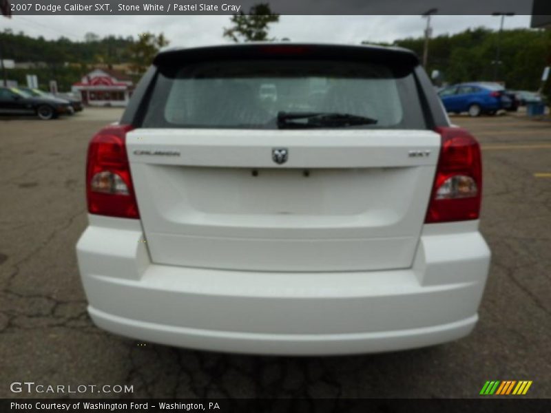 Stone White / Pastel Slate Gray 2007 Dodge Caliber SXT