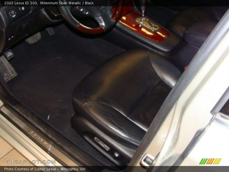Millennium Silver Metallic / Black 2003 Lexus ES 300