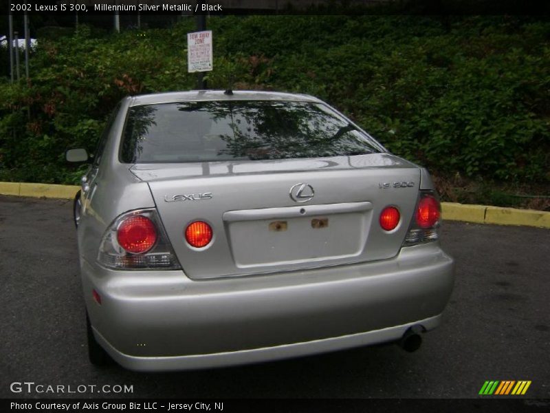 Millennium Silver Metallic / Black 2002 Lexus IS 300