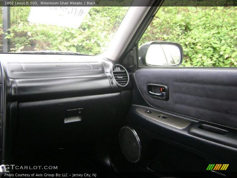 Millennium Silver Metallic / Black 2002 Lexus IS 300