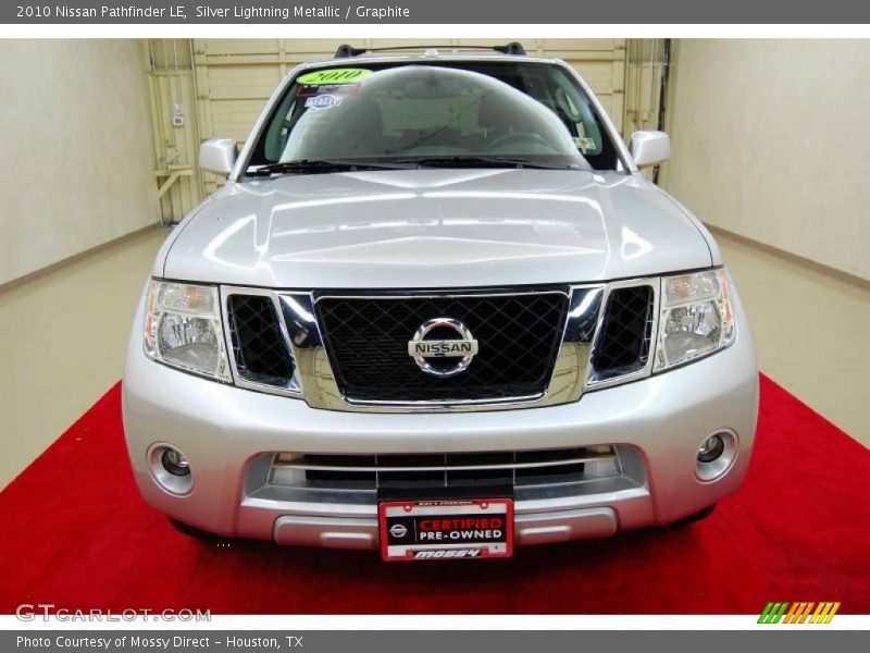 Silver Lightning Metallic / Graphite 2010 Nissan Pathfinder LE