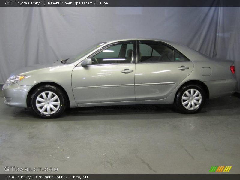 Mineral Green Opalescent / Taupe 2005 Toyota Camry LE