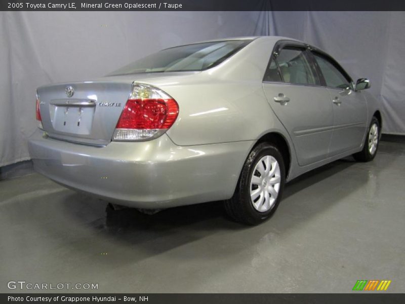 Mineral Green Opalescent / Taupe 2005 Toyota Camry LE