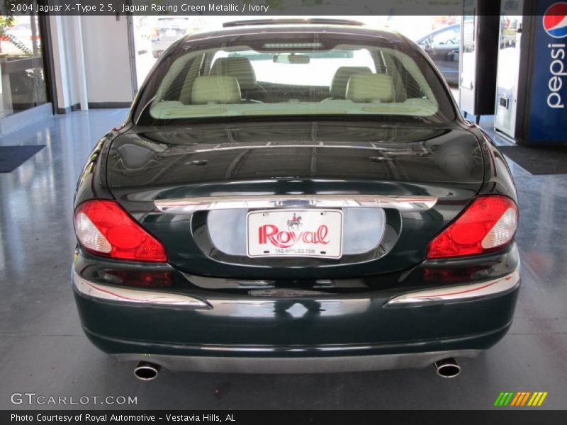 Jaguar Racing Green Metallic / Ivory 2004 Jaguar X-Type 2.5