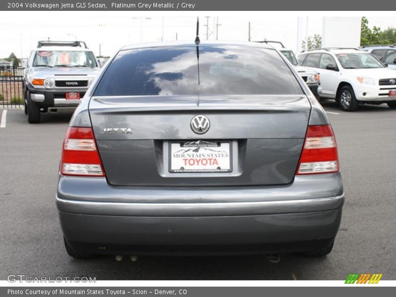 Platinum Grey Metallic / Grey 2004 Volkswagen Jetta GLS Sedan