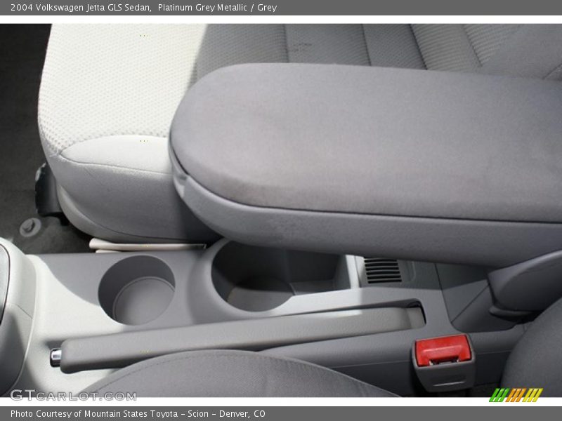 Platinum Grey Metallic / Grey 2004 Volkswagen Jetta GLS Sedan