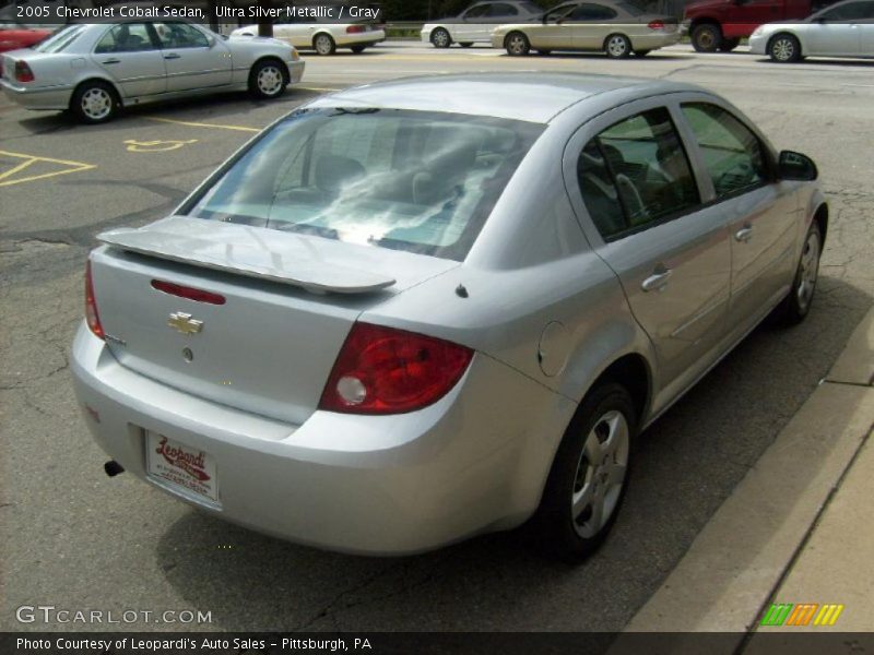 Ultra Silver Metallic / Gray 2005 Chevrolet Cobalt Sedan
