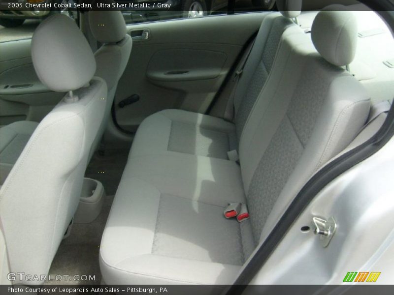 Ultra Silver Metallic / Gray 2005 Chevrolet Cobalt Sedan