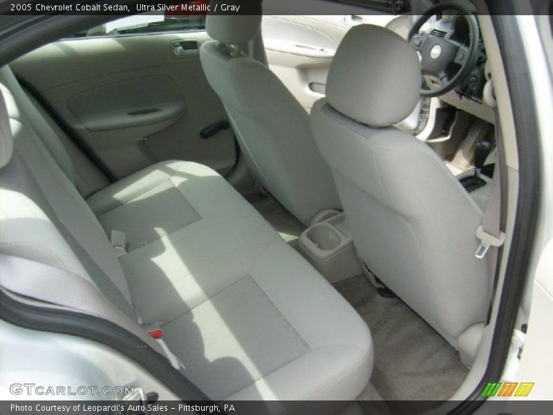 Ultra Silver Metallic / Gray 2005 Chevrolet Cobalt Sedan