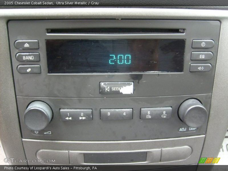Ultra Silver Metallic / Gray 2005 Chevrolet Cobalt Sedan