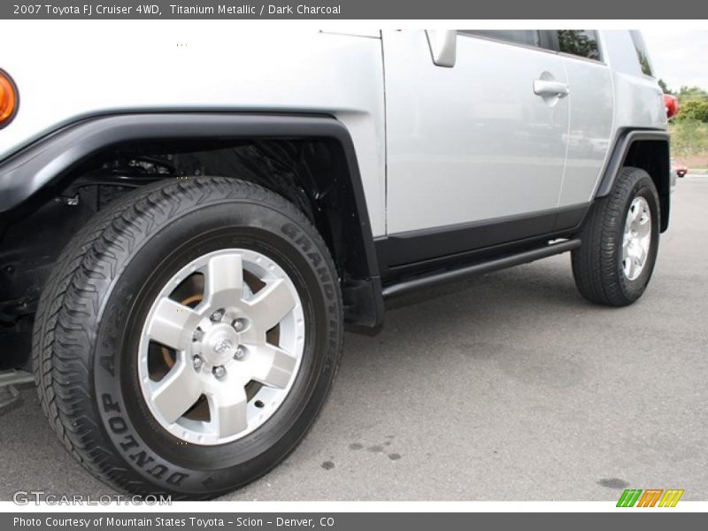 Titanium Metallic / Dark Charcoal 2007 Toyota FJ Cruiser 4WD