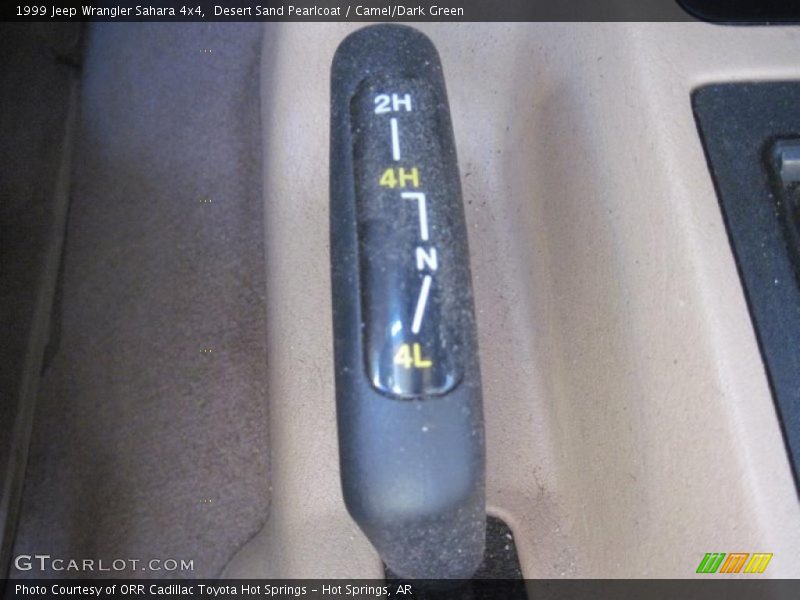 Desert Sand Pearlcoat / Camel/Dark Green 1999 Jeep Wrangler Sahara 4x4