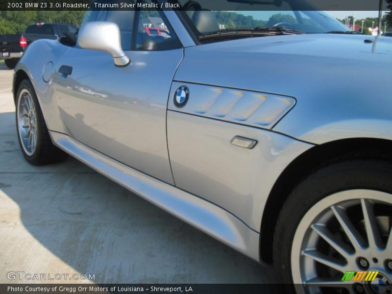Titanium Silver Metallic / Black 2002 BMW Z3 3.0i Roadster