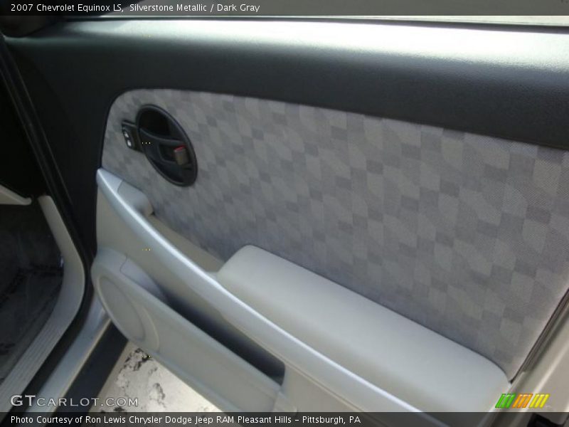 Silverstone Metallic / Dark Gray 2007 Chevrolet Equinox LS