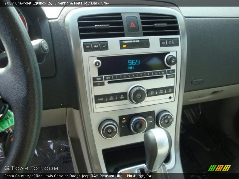 Silverstone Metallic / Dark Gray 2007 Chevrolet Equinox LS