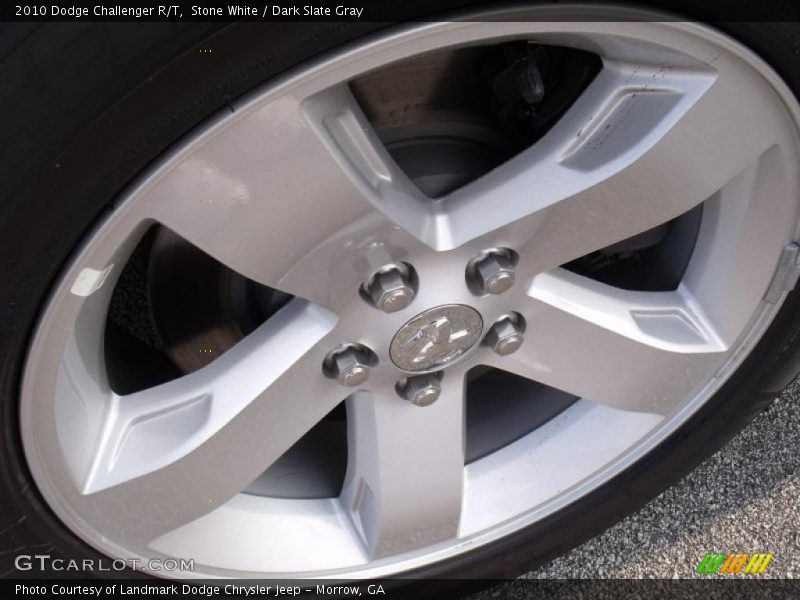 Stone White / Dark Slate Gray 2010 Dodge Challenger R/T