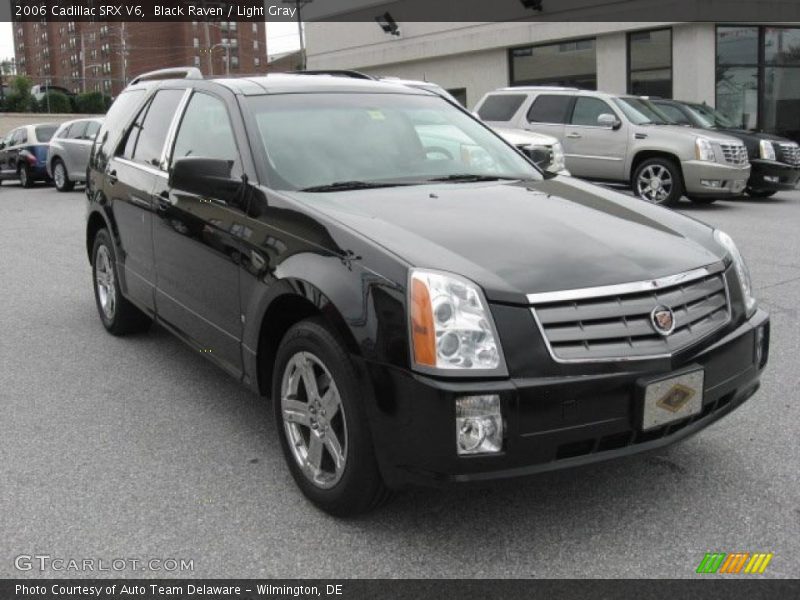 Black Raven / Light Gray 2006 Cadillac SRX V6