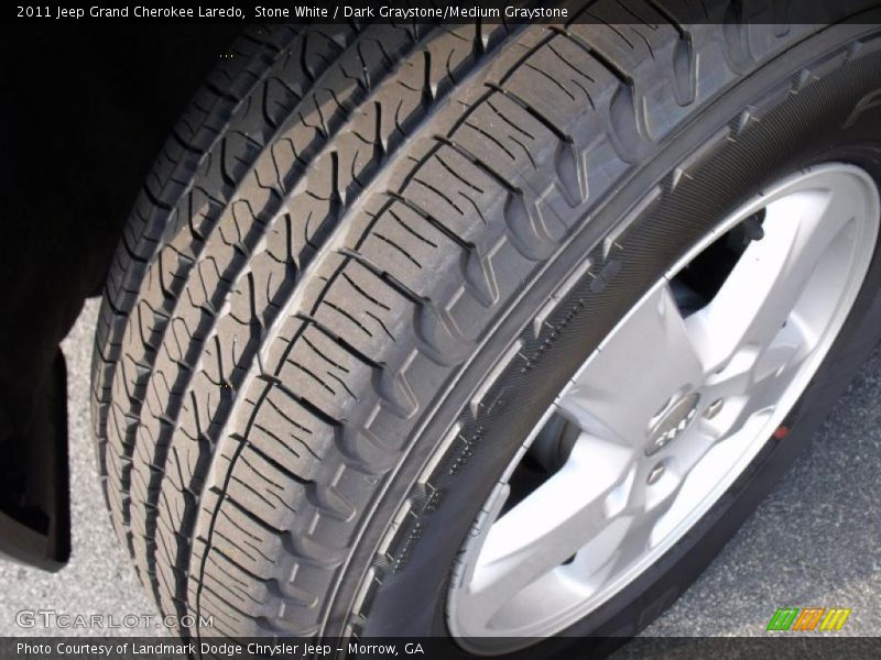 Stone White / Dark Graystone/Medium Graystone 2011 Jeep Grand Cherokee Laredo