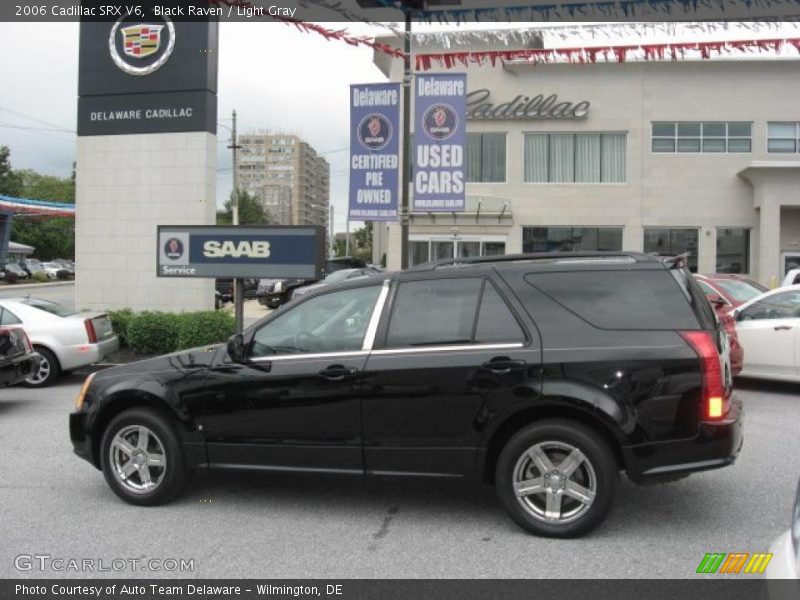 Black Raven / Light Gray 2006 Cadillac SRX V6