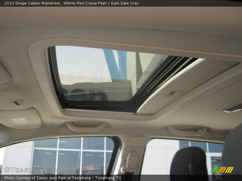 Inferno Red Crystal Pearl / Dark Slate Gray 2010 Dodge Caliber Mainstreet