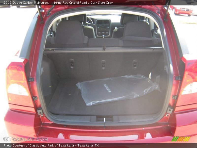 Inferno Red Crystal Pearl / Dark Slate Gray 2010 Dodge Caliber Mainstreet