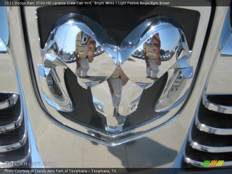 Bright White / Light Pebble Beige/Bark Brown 2011 Dodge Ram 3500 HD Laramie Crew Cab 4x4