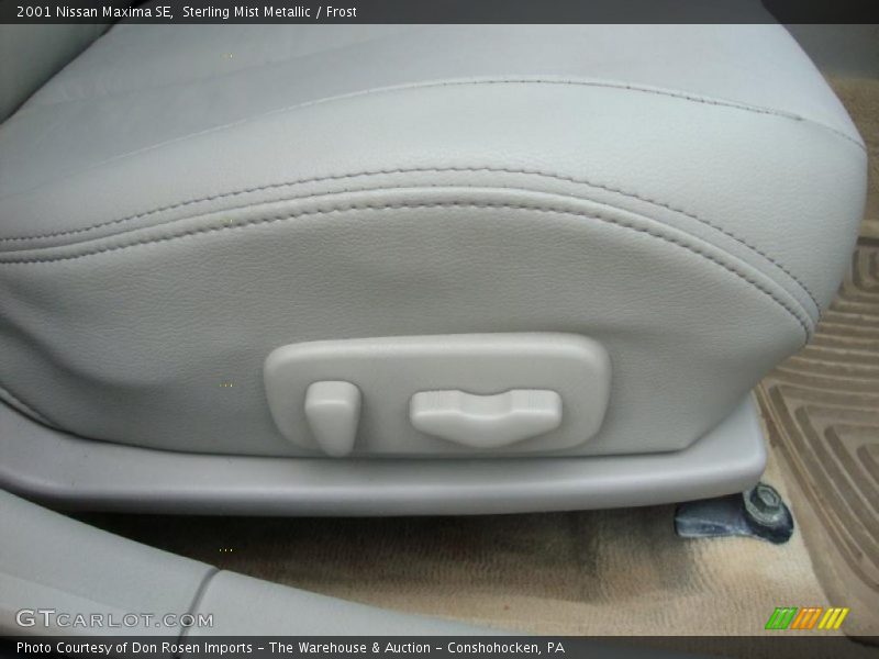 Sterling Mist Metallic / Frost 2001 Nissan Maxima SE