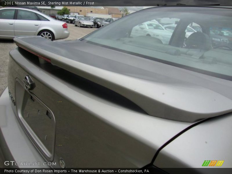 Sterling Mist Metallic / Frost 2001 Nissan Maxima SE