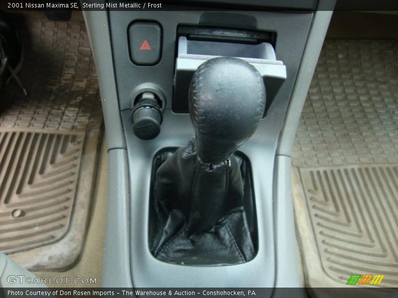 Sterling Mist Metallic / Frost 2001 Nissan Maxima SE