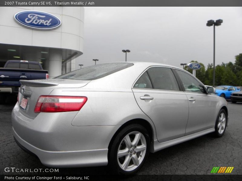 Titanium Metallic / Ash 2007 Toyota Camry SE V6
