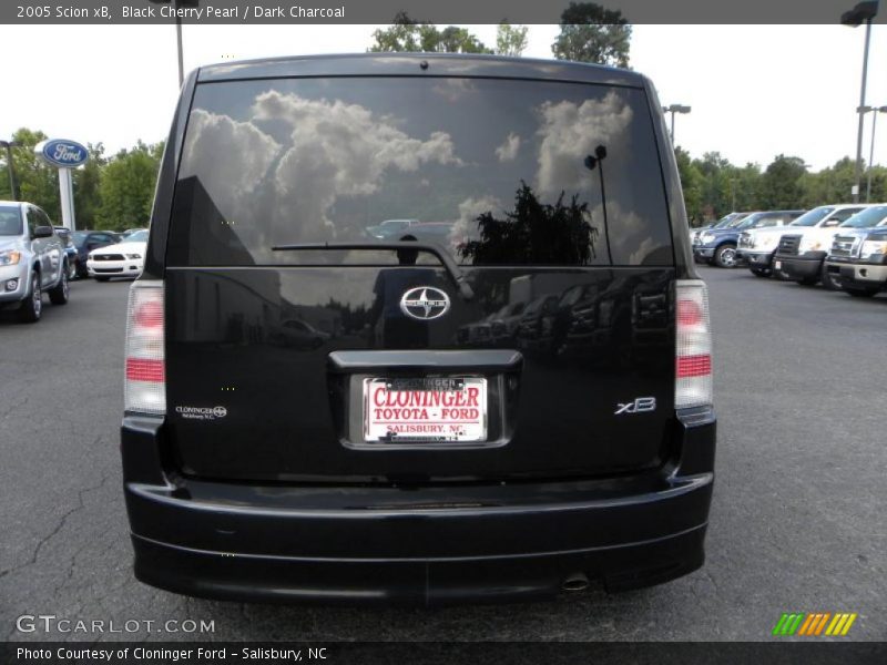 Black Cherry Pearl / Dark Charcoal 2005 Scion xB